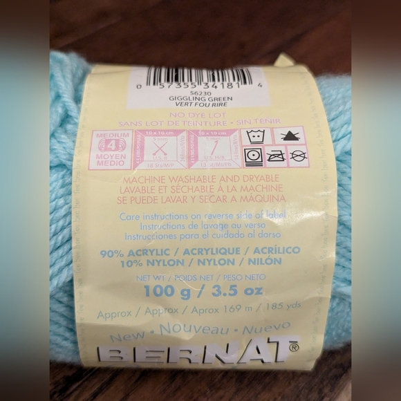 Bernat Softee Baby & Giggle Baby Yarn Lot, Mint & Giggle Green 2 skiens 240g - Picture 8 of 10